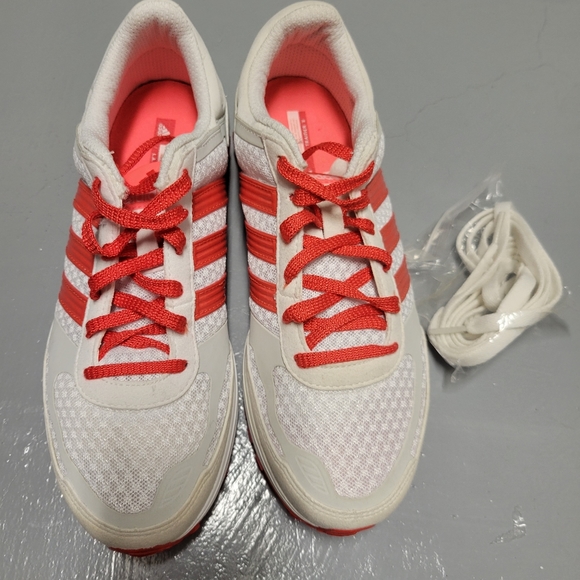 Adidas LA Trainers II - size 6 - Picture 6 of 7